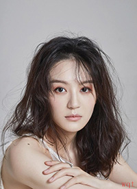 曾一萱时尚迷人写真(9)