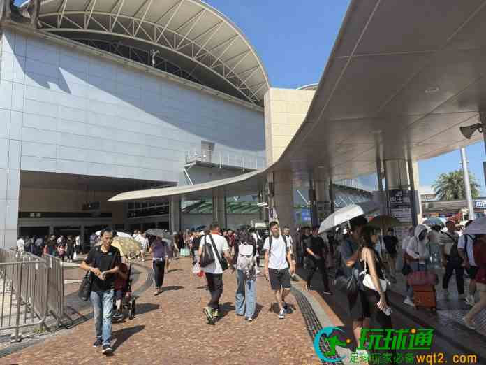 十一黃金周首5天訪澳旅客近79萬 周日颱風襲澳僅錄11.2萬人次
