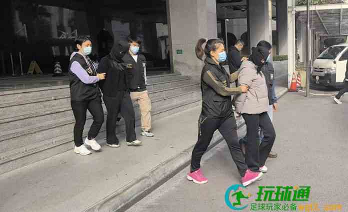 司警揭路氹鐘錶珠寶店不法兌匯6000萬 拘兩女店員緝在逃店主 司警揭路氹鐘錶珠寶店不法兌匯6000萬 拘兩女店員緝在逃店主